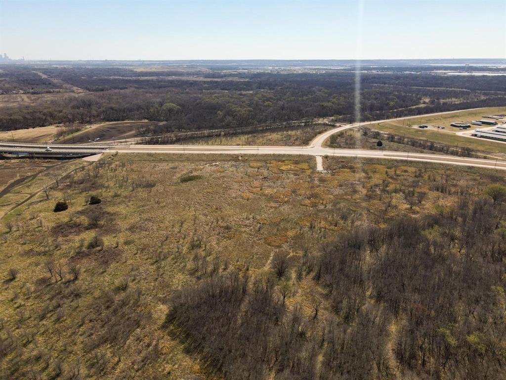 1900 W Hunter Ferrell Road Property Photo 9