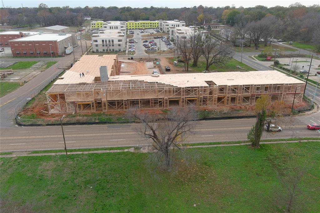 724, Lot 20 Fannin Street Street Property Photo 5