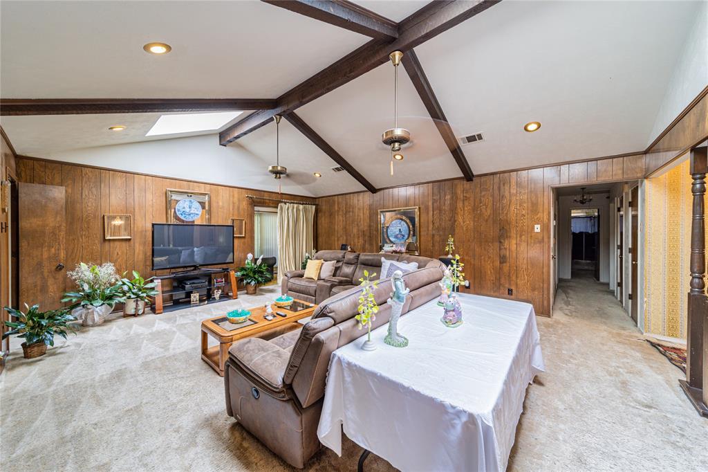 931 Rock Canyon Drive Property Photo 3