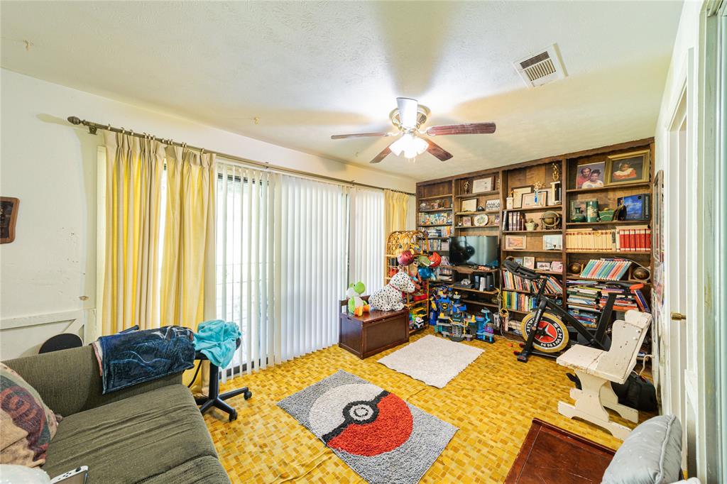 931 Rock Canyon Drive Property Photo 12