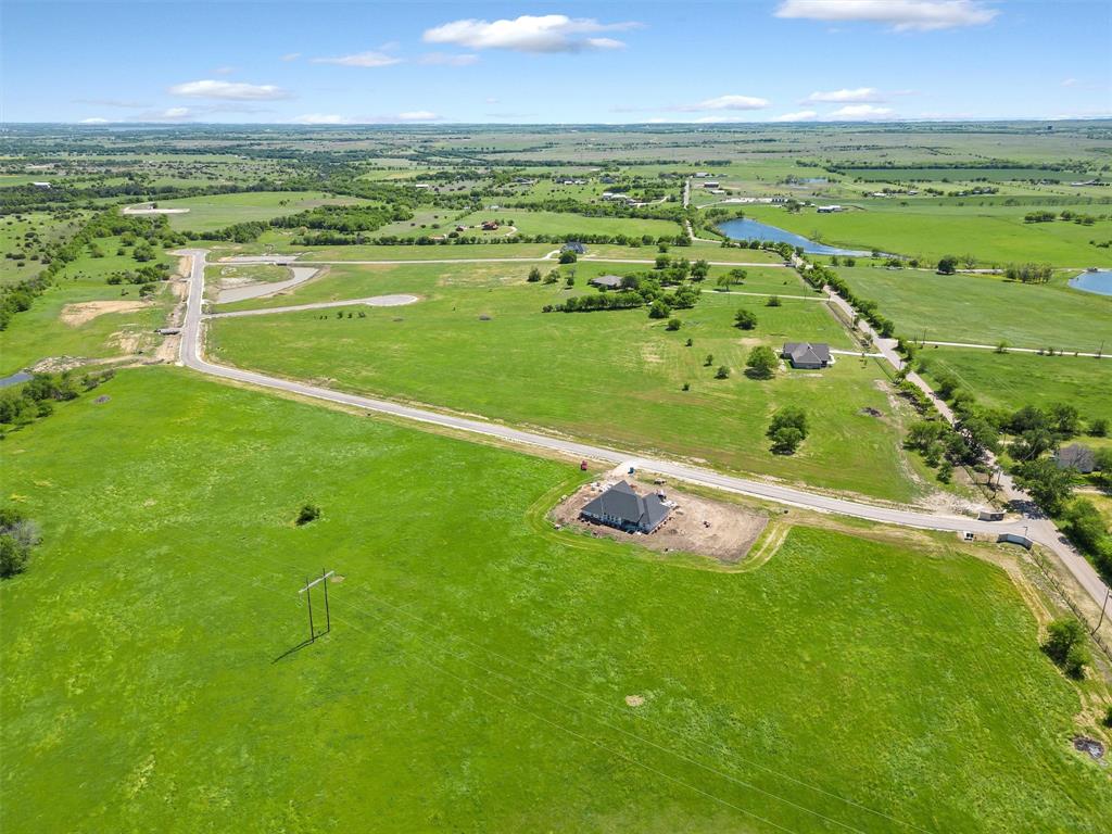 6408 Wind Hills Road Property Photo 3