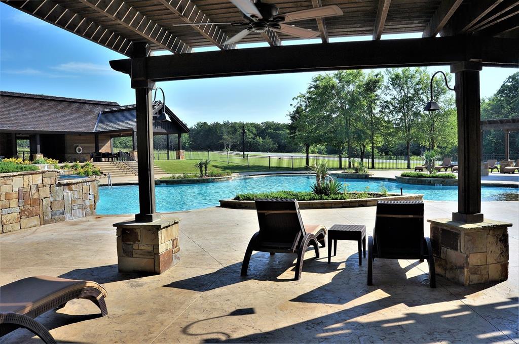 237 Eagle Oaks Lane Property Photo 16