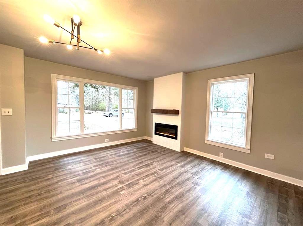 482 College Property Photo 5