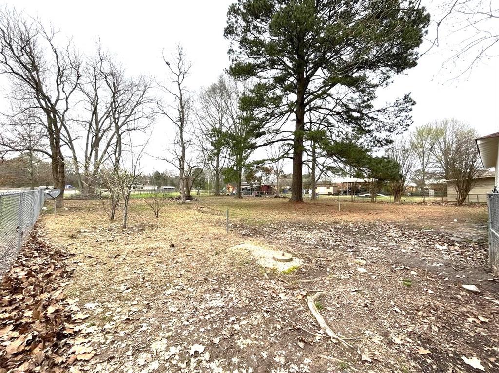 482 College Property Photo 16