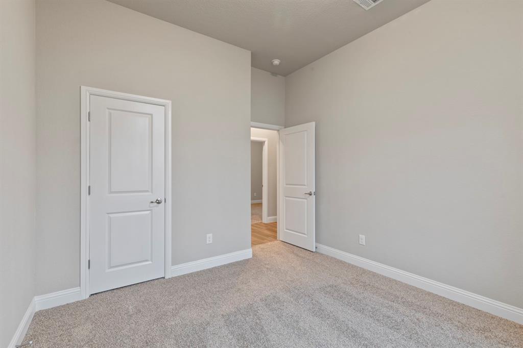 3810 Millcreek Drive Property Photo 21