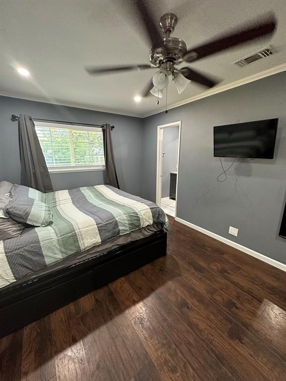 1013 Las Flores Court Property Photo 31