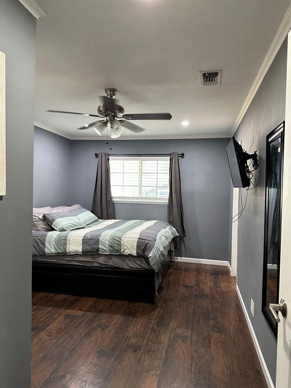 1013 Las Flores Court Property Photo 33