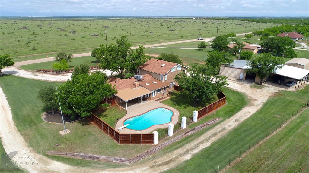 2881 Spinks Road Property Photo 1