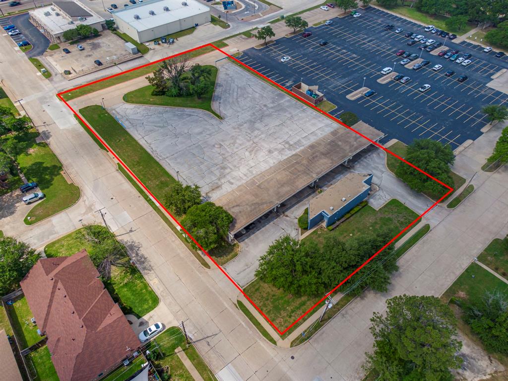 1100 Milby Road Property Photo 2