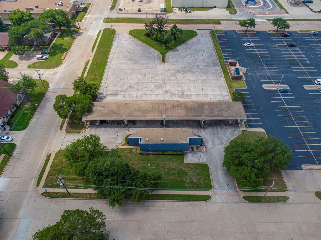 1100 Milby Road Property Photo 4