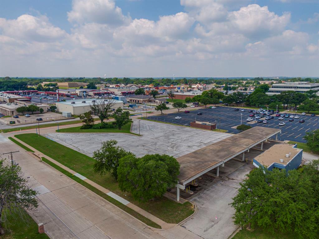 1100 Milby Road Property Photo 6