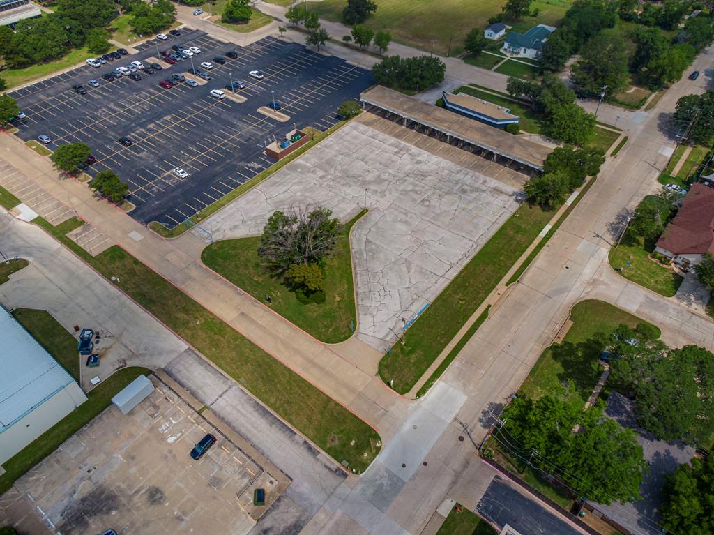1100 Milby Road Property Photo 8
