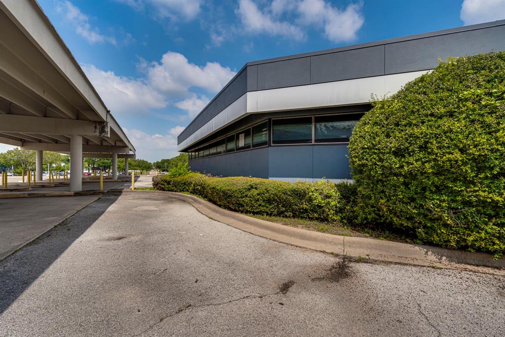 1100 Milby Road Property Photo 30