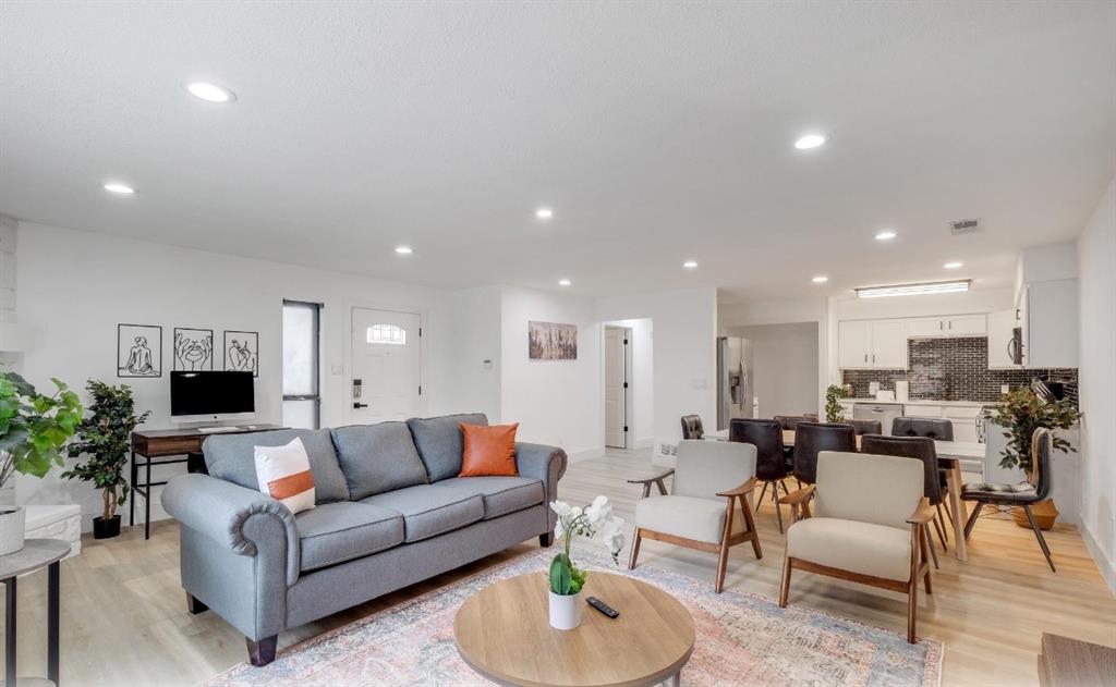 5041 Thunder Road Property Photo