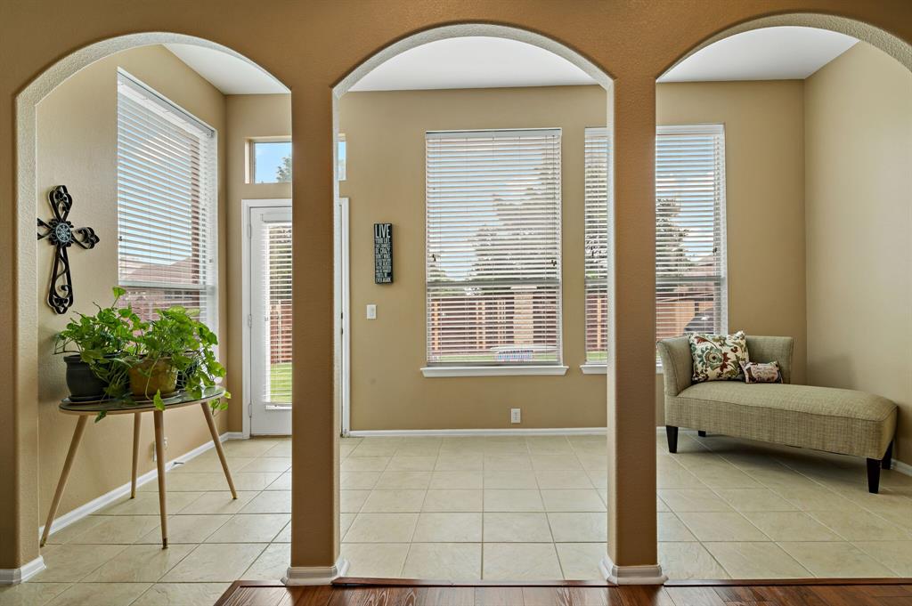 7016 Alcala Property Photo 15