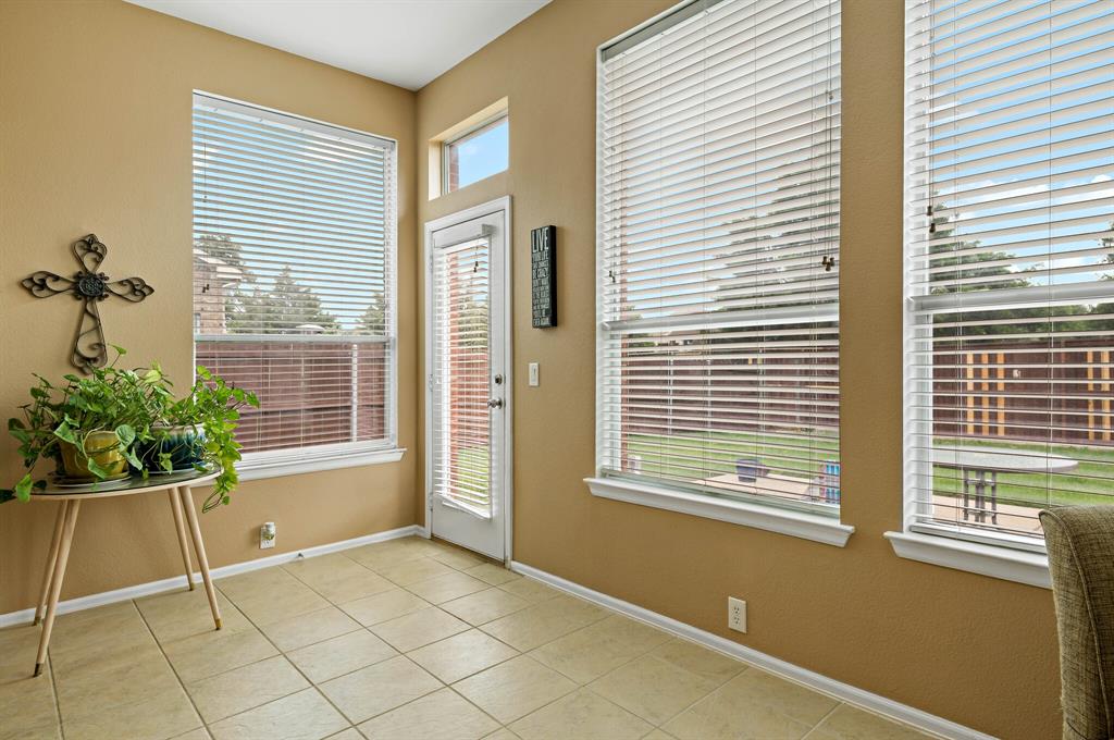 7016 Alcala Property Photo 16