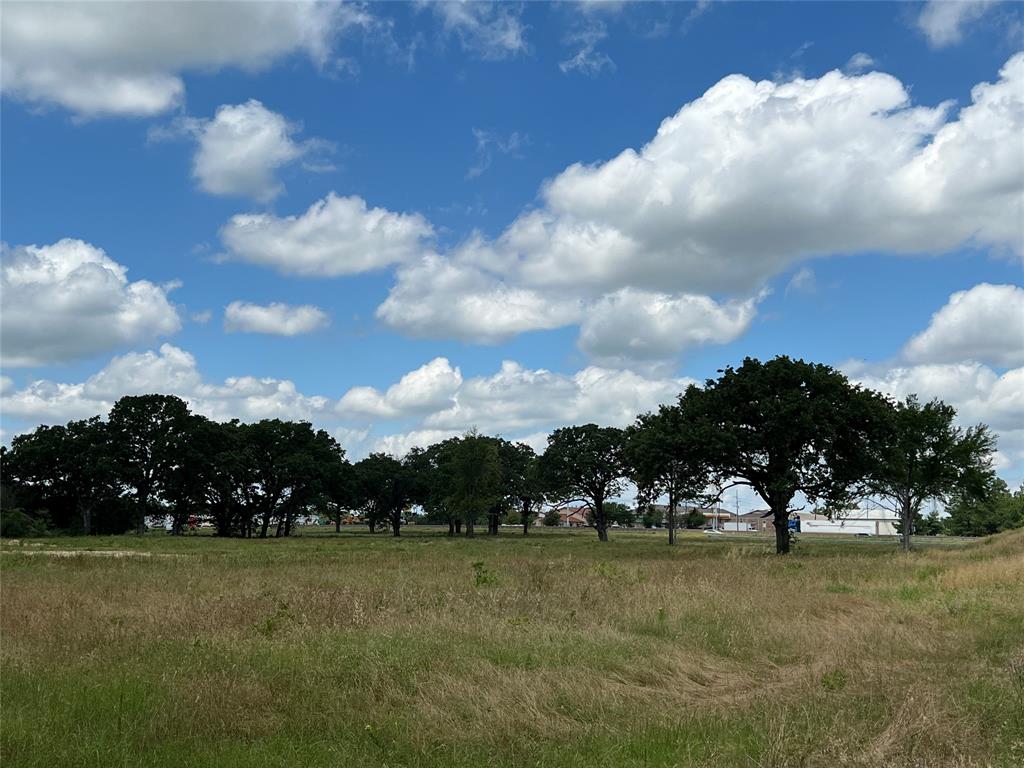 28acres W Interstate 30 Road Property Photo 6