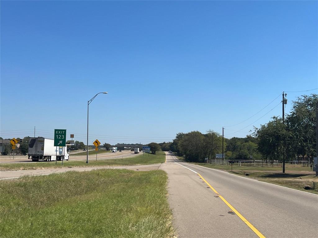28acres W Interstate 30 Road Property Photo 22