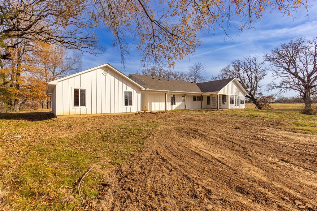 315 Private Road 7327 Property Photo 9