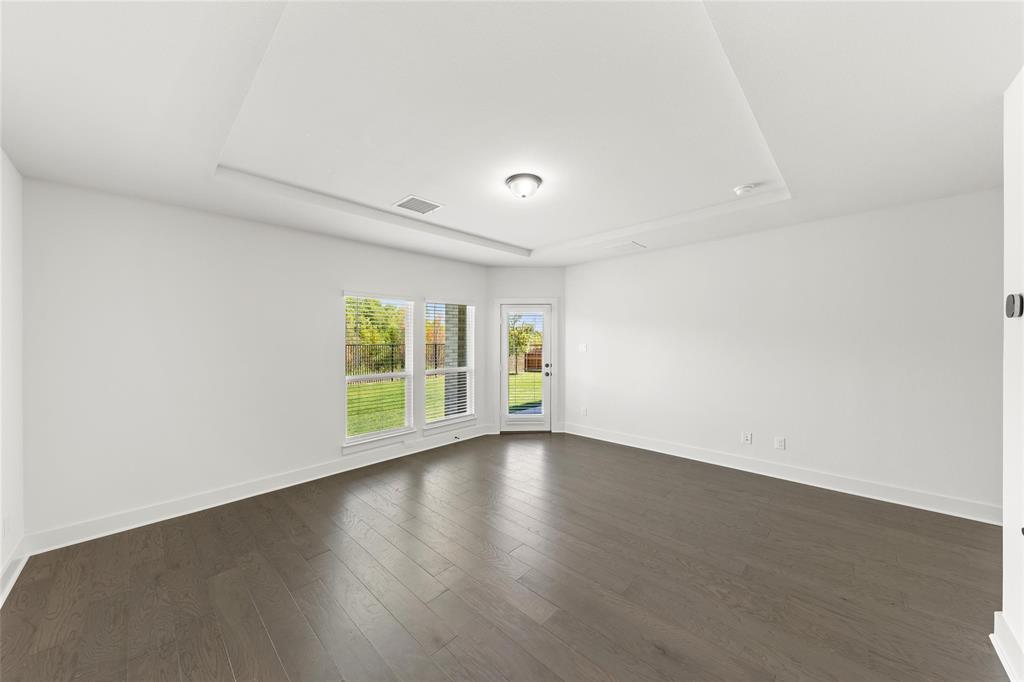 671 Majestic Oak Lane Property Photo 15