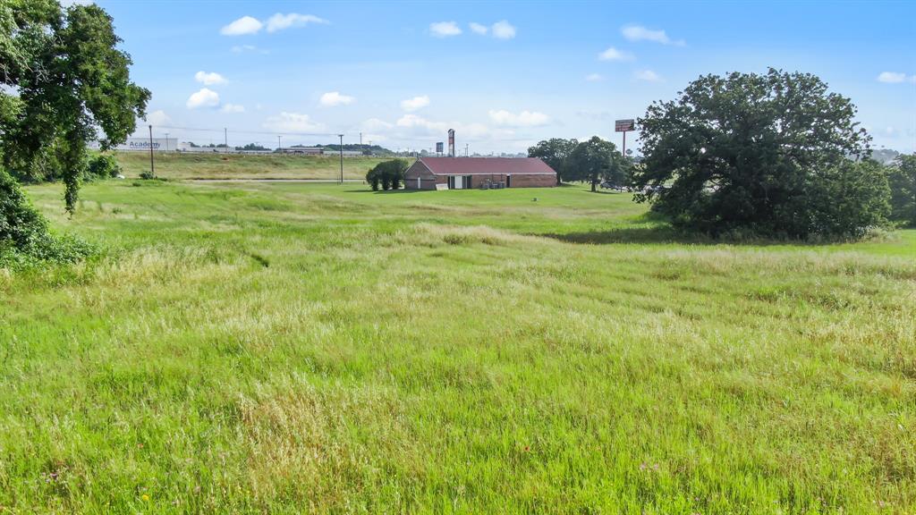 401 I-20 Property Photo 10