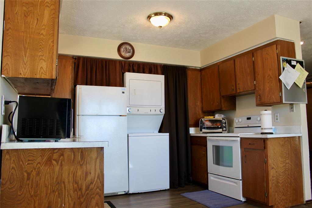 7820 Fm 1391 Property Photo 6