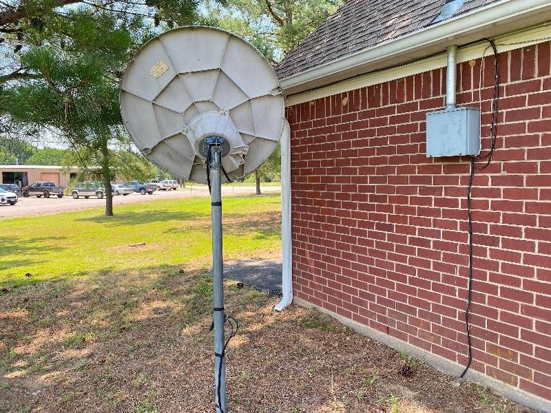 13814 State Highway 64 Property Photo 2