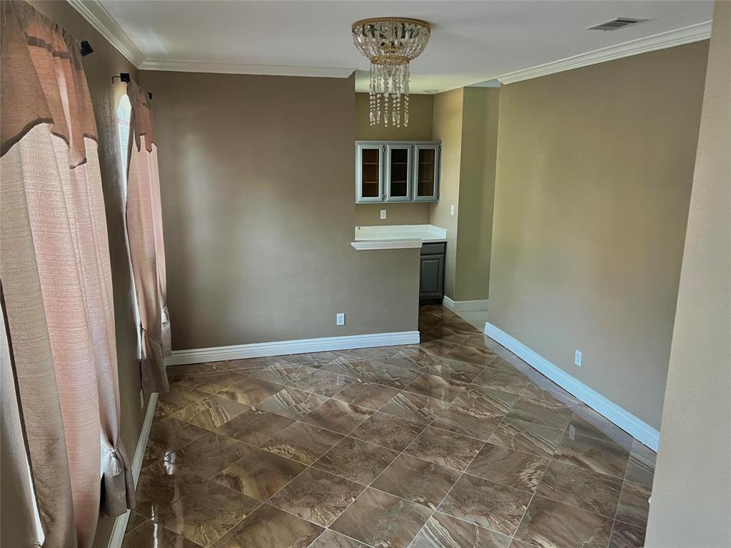 759 Monticello Circle Property Photo 6