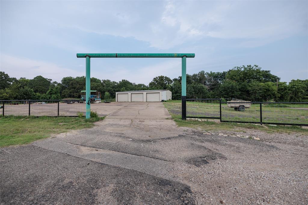 10473 Fm 751 Property Photo 15