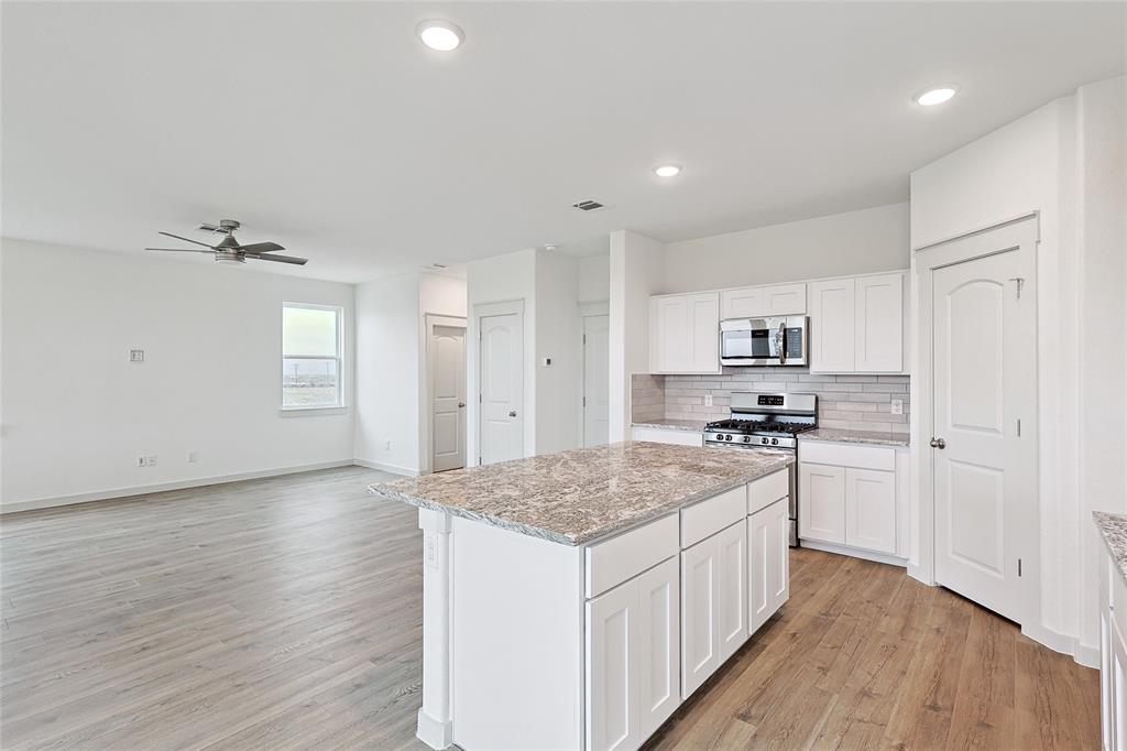 1106 Arborwood Drive Property Photo 6