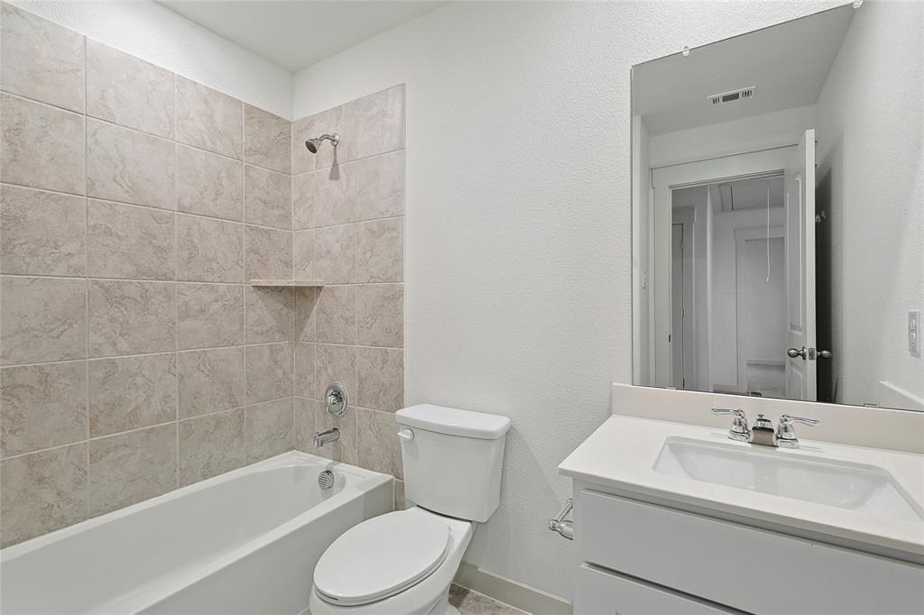 1106 Arborwood Drive Property Photo 24