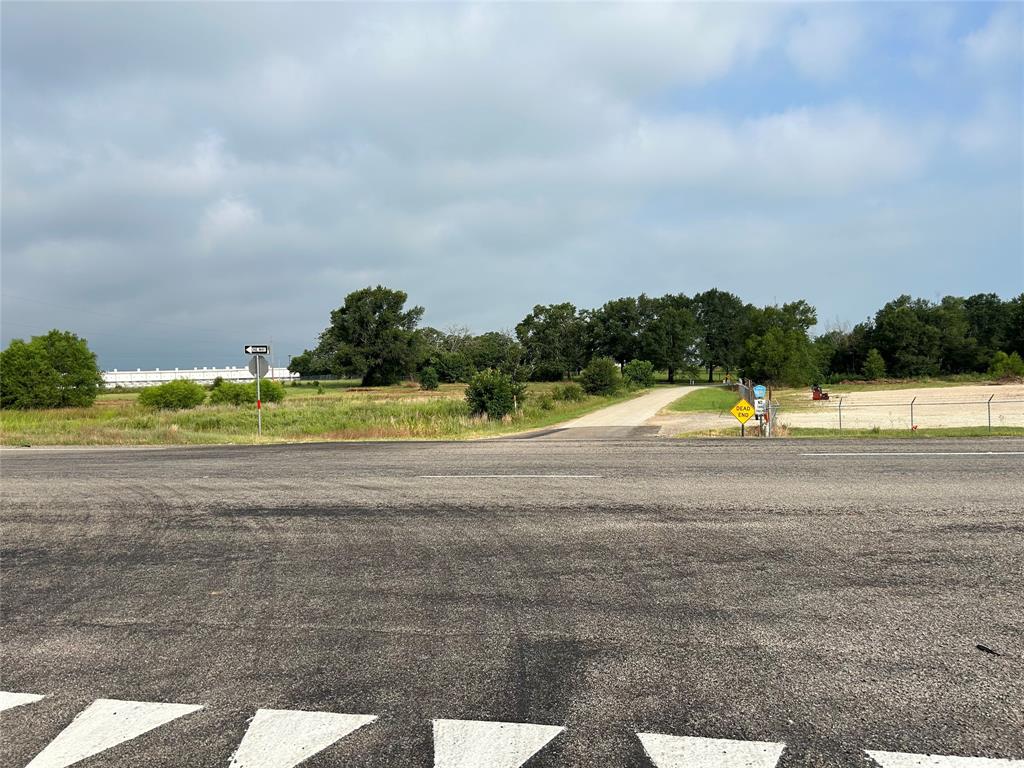 155 Us Hwy 79 Property Photo 2