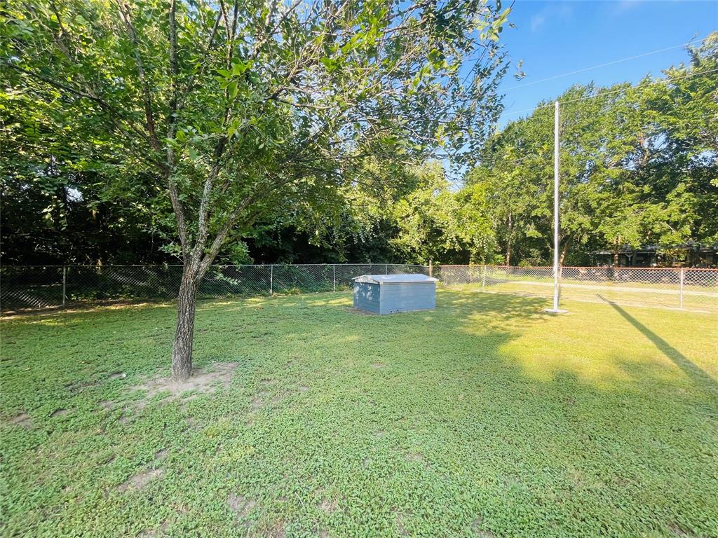 3505 County Road 3125 Property Photo 5