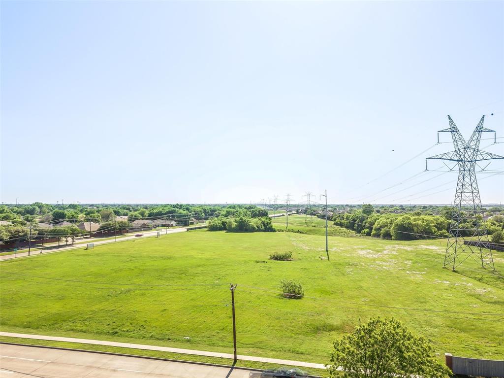 908 Polo Road Property Photo 2