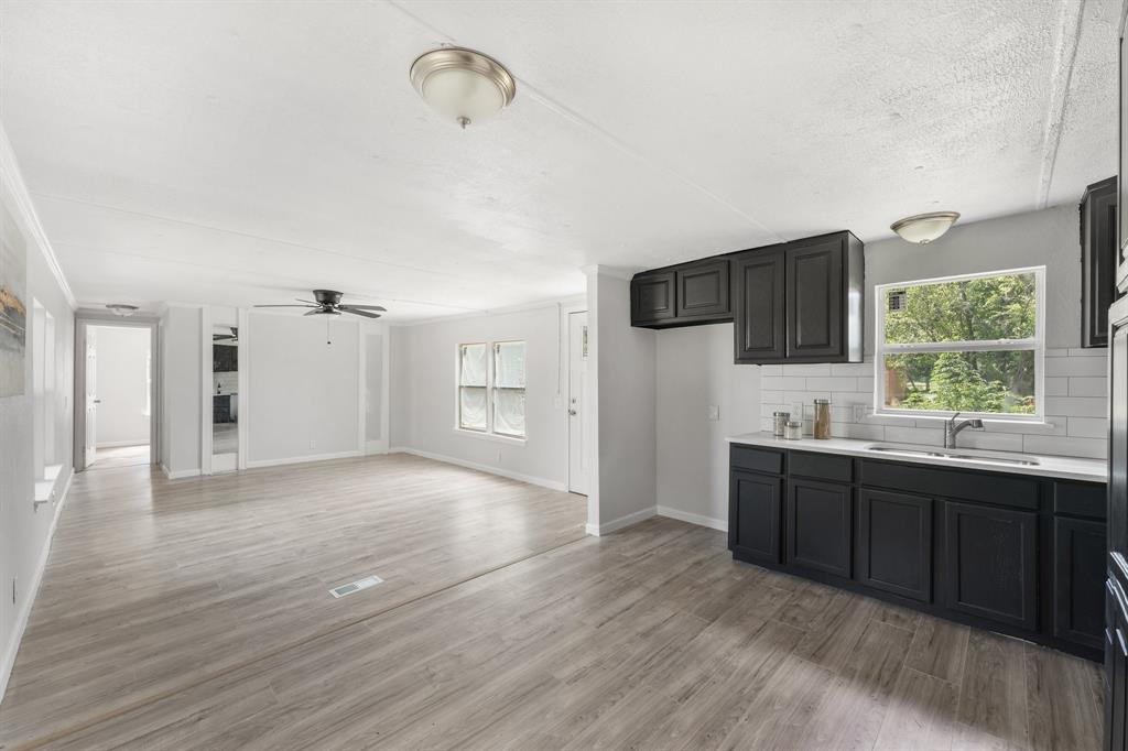 603 Park Drive Property Photo