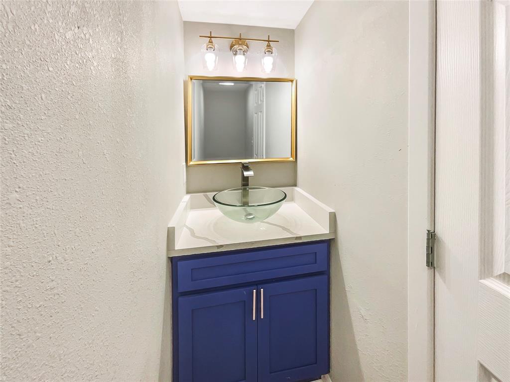 2338 Healey Drive Property Photo 7