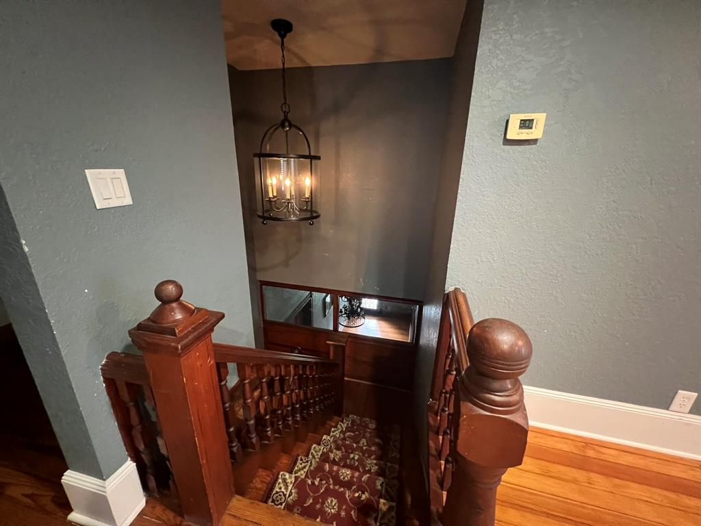 403 Elm St Property Photo 30