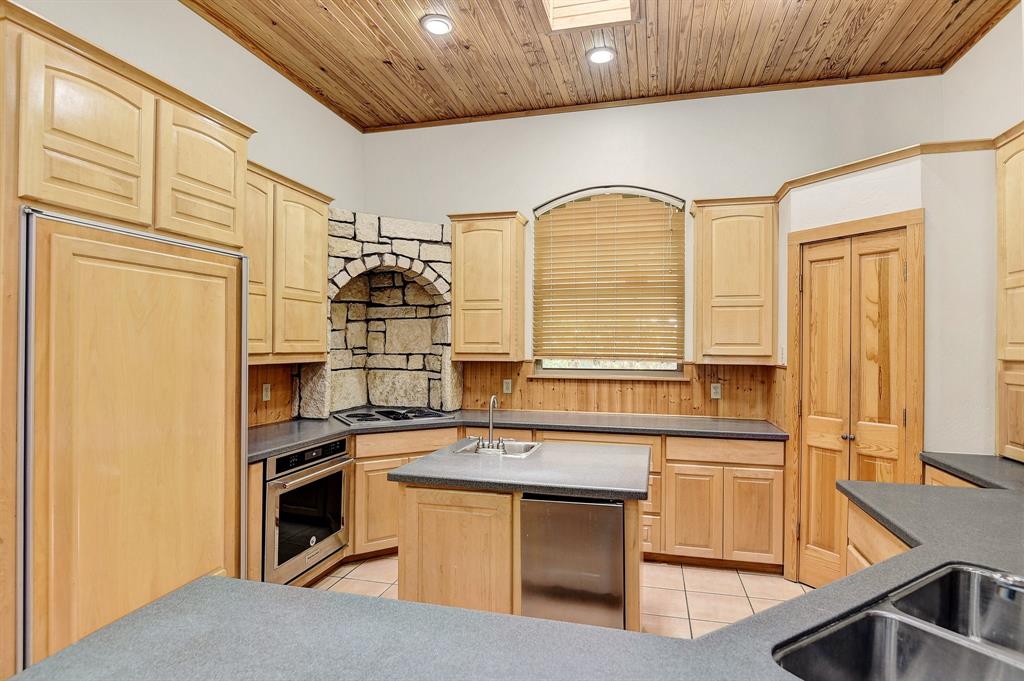 1640 Roland Road Property Photo 17