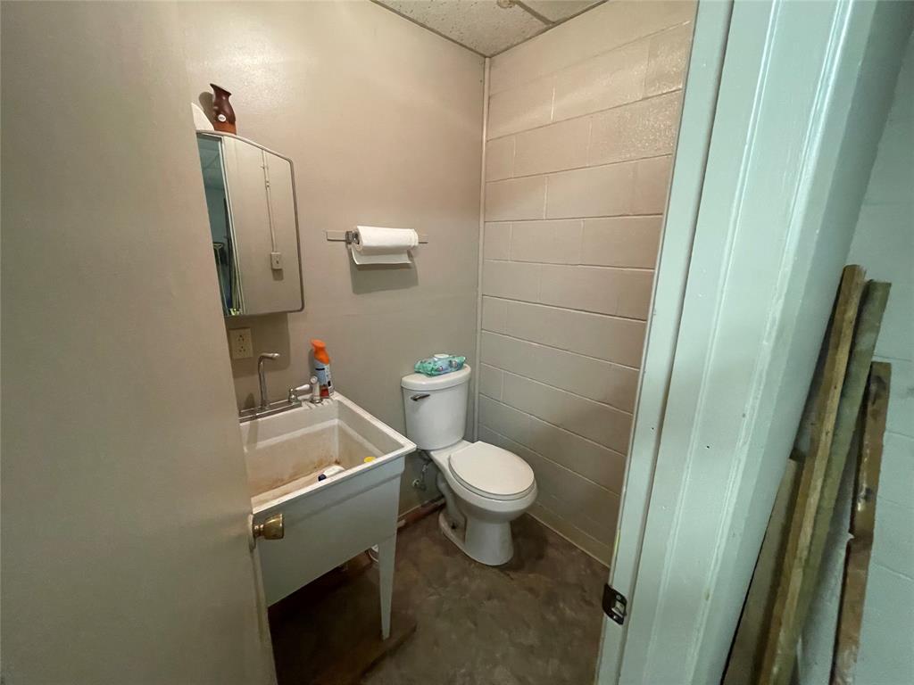 1926 N 1st Street Property Photo 4