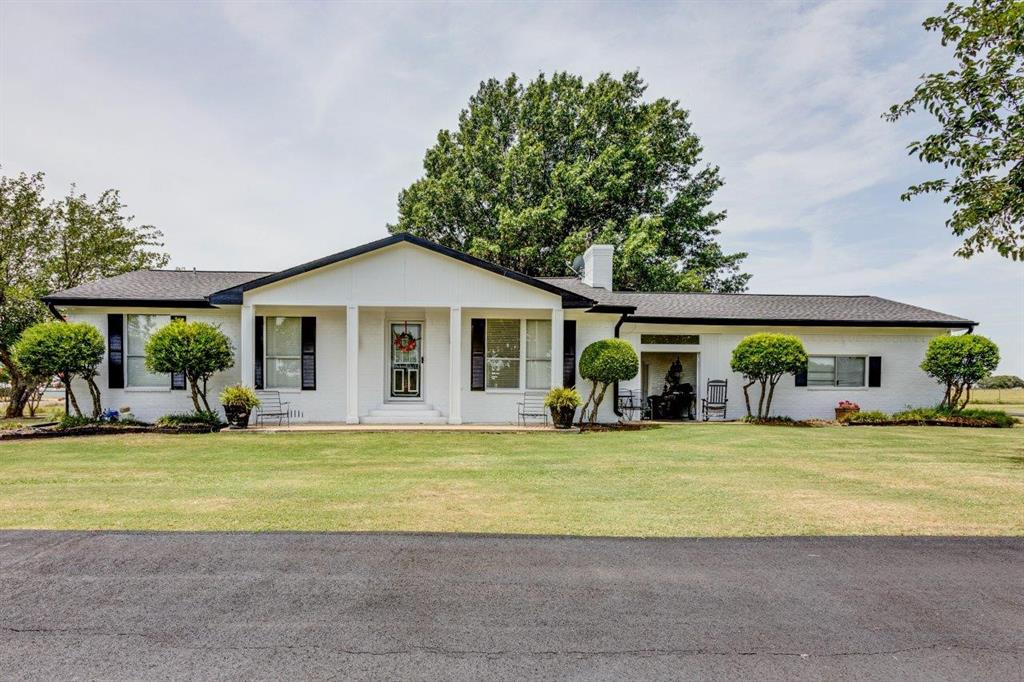 160 Howell Road Property Photo 4