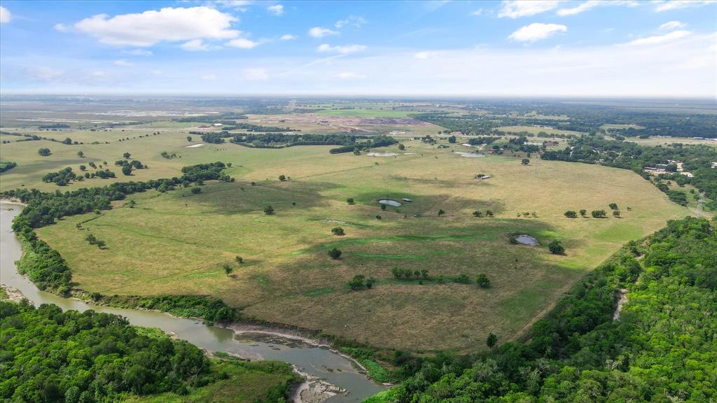 803 S Highway 175 Property Photo 5