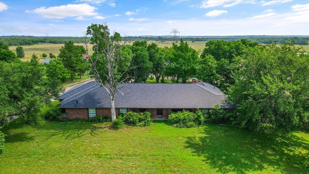 803 S Highway 175 Property Photo 8