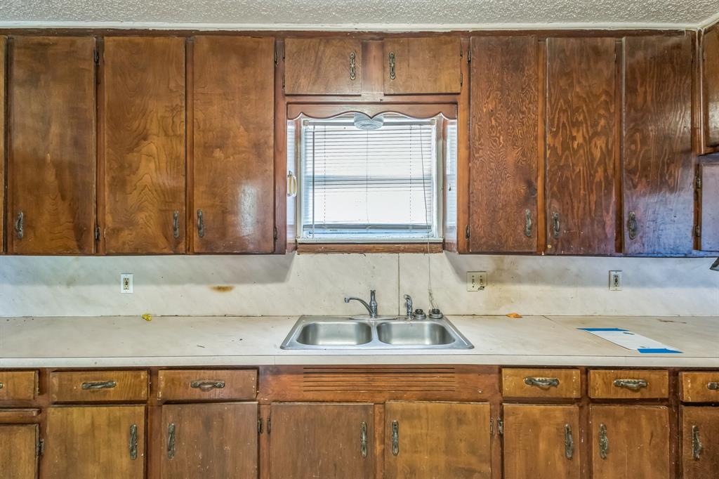 800 Lee Drive Property Photo 7