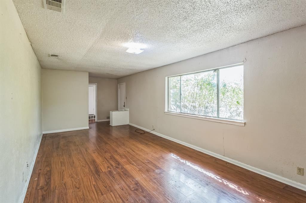 800 Lee Drive Property Photo 16