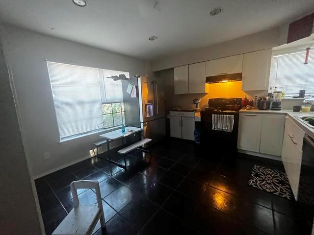 5304 Pocassett Drive Property Photo 6