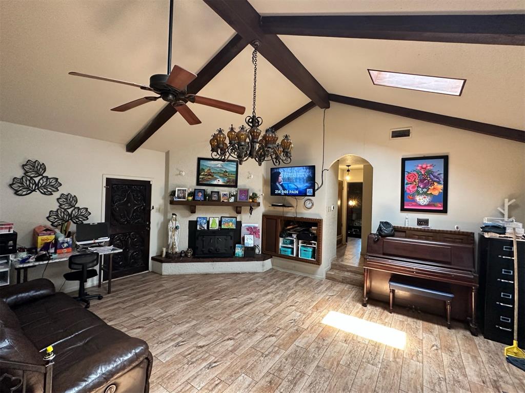 5412 E Highway 67 Property Photo 2