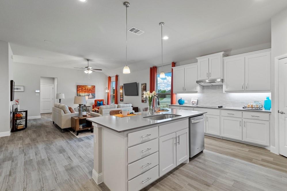 6030 Kansas Trail Property Photo 4