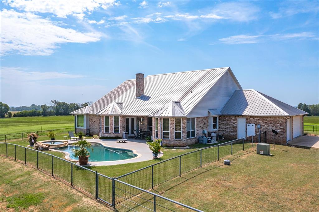 9208 Fm 17 Property Photo 6