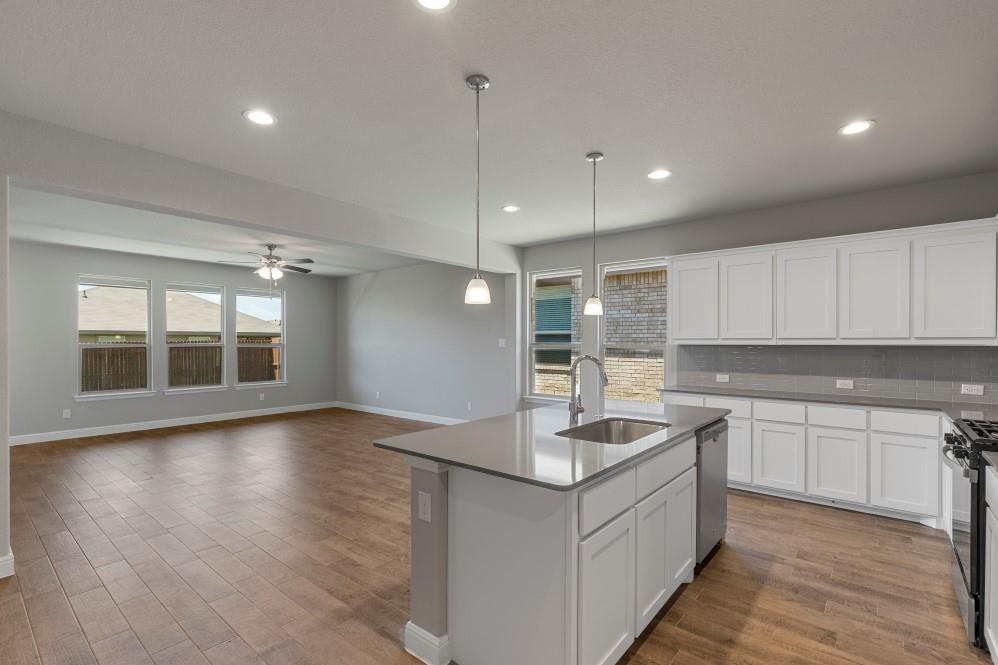 208 Dunmore Drive Property Photo 8