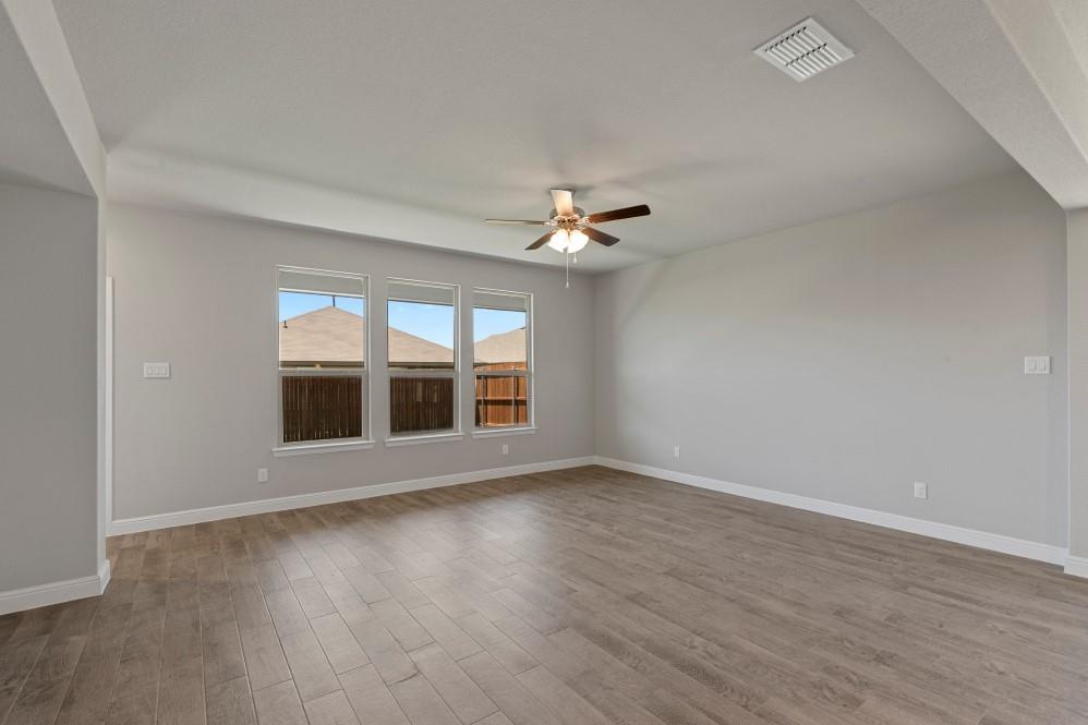 208 Dunmore Drive Property Photo 14